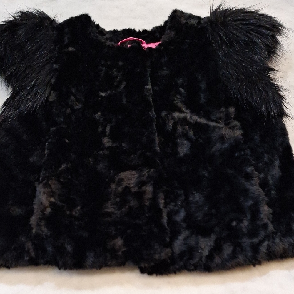 Skaist Taylor Black Faux Fur Vest